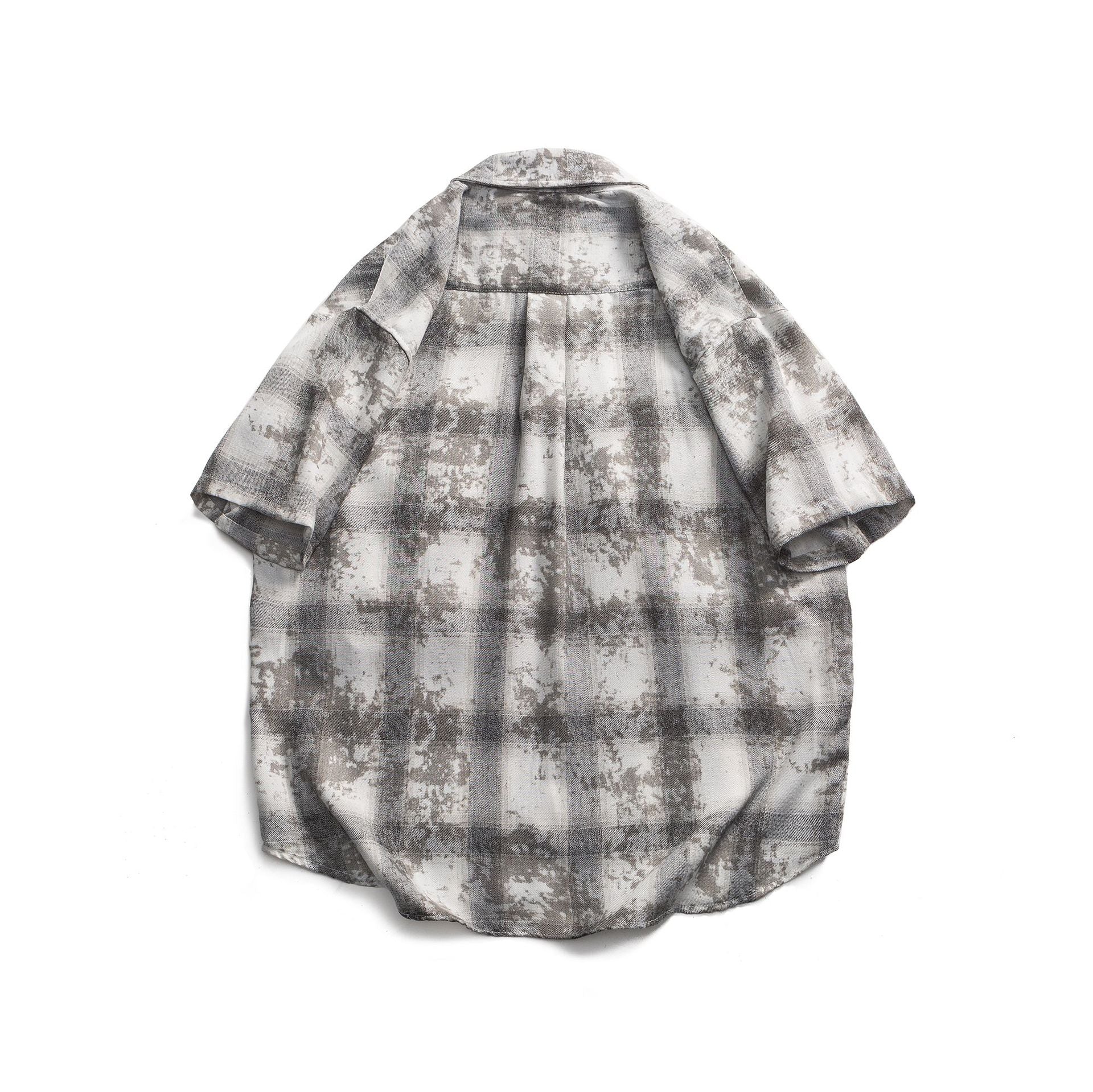 Checkered camouflage printed short sleeved shirt for men